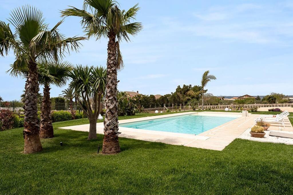 Villa Paradiso With Private Pool, Bbq Area, Huge Garden And Free Parking Modica Exterior photo